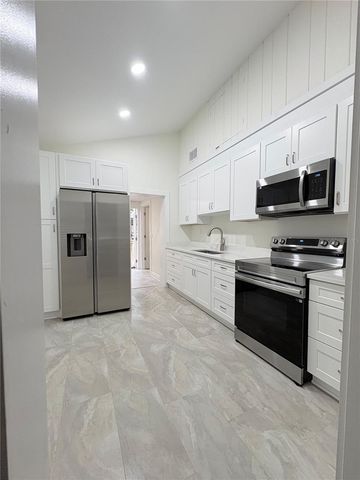 715 NE 3RD STREET, Ocala, FL 34470