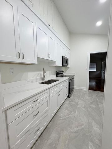 715 NE 3RD STREET, Ocala, FL 34470