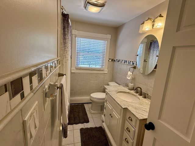 258 Plain St, Brockton, MA 02302