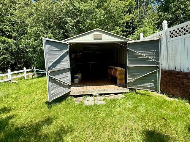258 Plain St, Brockton, MA 02302