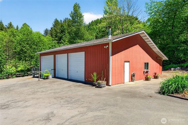 46728 286th Avenue SE, Enumclaw, WA 98022