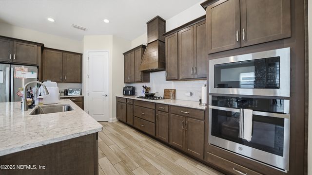 12056 GENERATIONS Avenue, Jacksonville, FL 32224