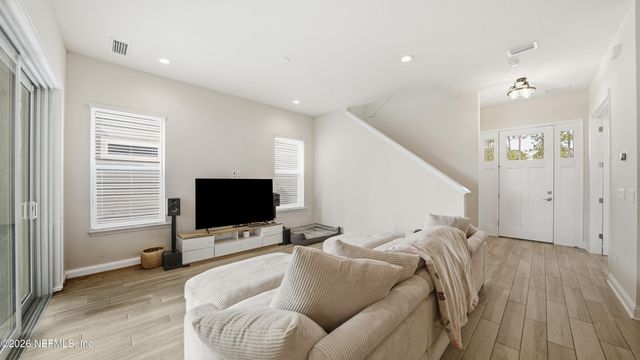 12056 GENERATIONS Avenue, Jacksonville, FL 32224