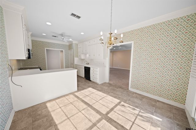 3134 Stanford CT, Tyler, TX 75701