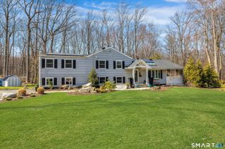 19 Half Mile Common, Westport, CT 06880