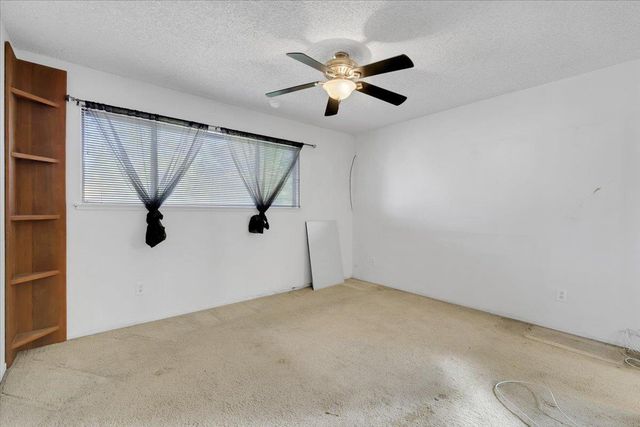 6978 Brayton Ave, Citrus Heights, CA 95621