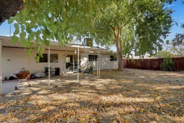 6978 Brayton Ave, Citrus Heights, CA 95621