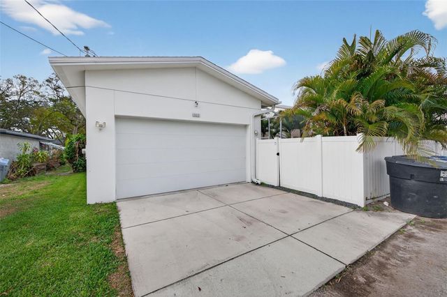 6163 2ND AVENUE S, St Petersburg, FL 33707