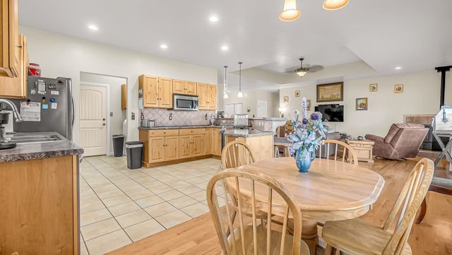 1272 14 Road, Loma, CO 81524