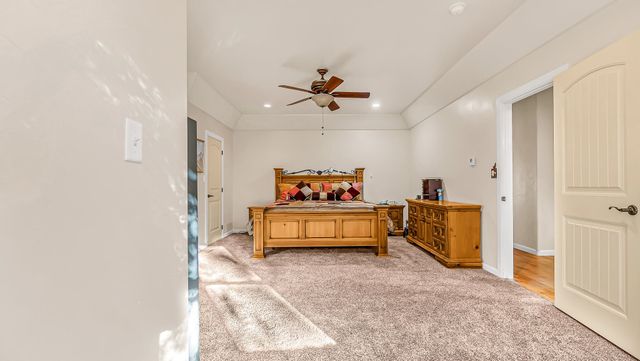 1272 14 Road, Loma, CO 81524