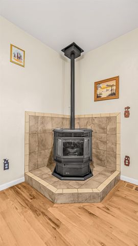 1272 14 Road, Loma, CO 81524