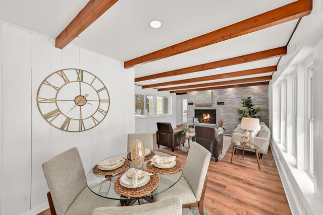 5686 N River Forest DRIVE, Glendale, WI 53209