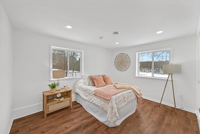 5686 N River Forest DRIVE, Glendale, WI 53209