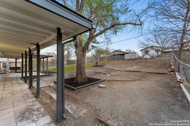 438 SCOTTY DR, San Antonio, TX 78227