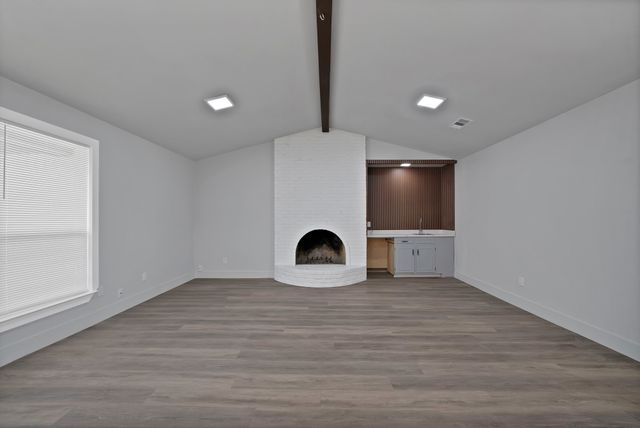 6758 Cartagena Court, Fort Worth, TX 76133