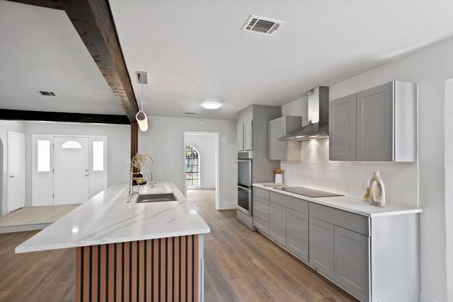 6758 Cartagena Court, Fort Worth, TX 76133