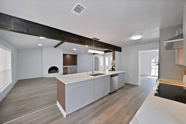 6758 Cartagena Court, Fort Worth, TX 76133