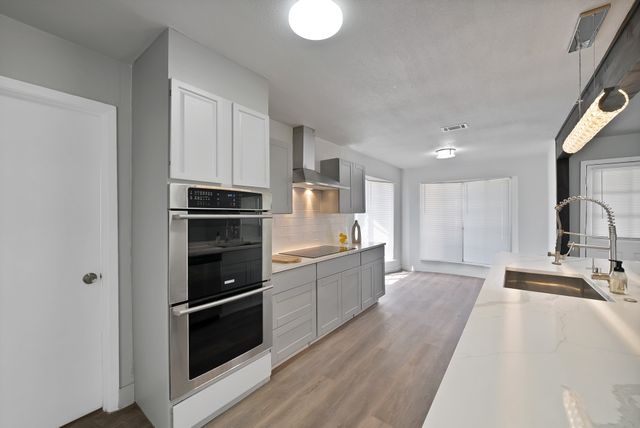 6758 Cartagena Court, Fort Worth, TX 76133