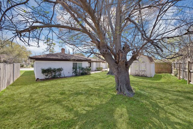 6758 Cartagena Court, Fort Worth, TX 76133