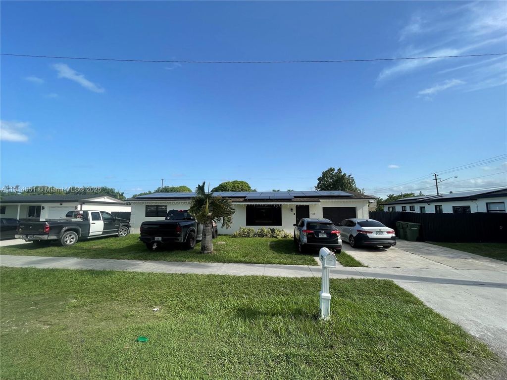 532 NW 15th St, Homestead, FL 33030
