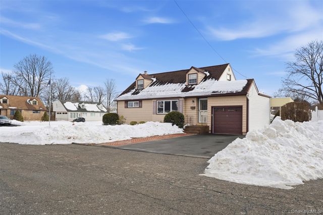 15 Wenzel Lane, Stony Point, NY 10980