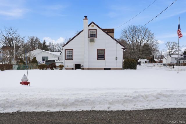 15 Wenzel Lane, Stony Point, NY 10980