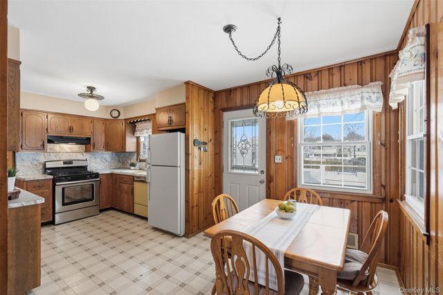 15 Wenzel Lane, Stony Point, NY 10980