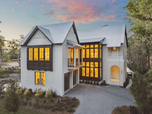 335 Churchill Oaks Drive, Santa Rosa Beach, FL 32459
