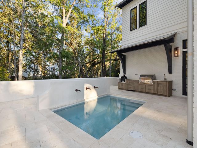 335 Churchill Oaks Drive, Santa Rosa Beach, FL 32459