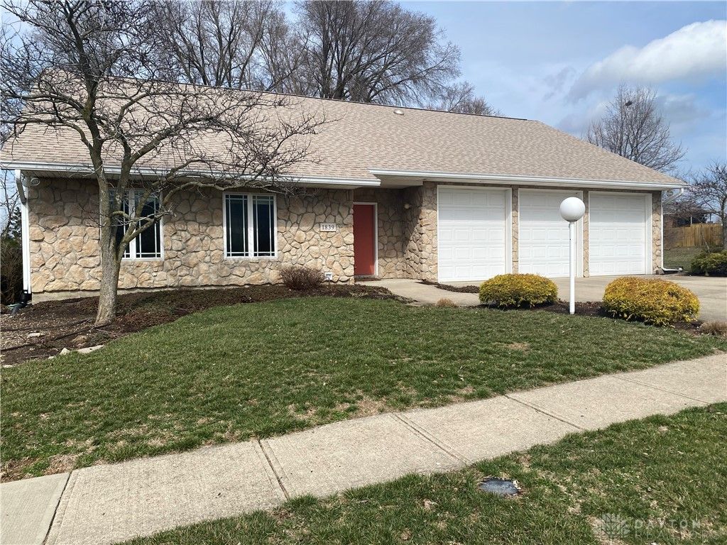 1839 E Lindsey Avenue, Miamisburg, OH 45342