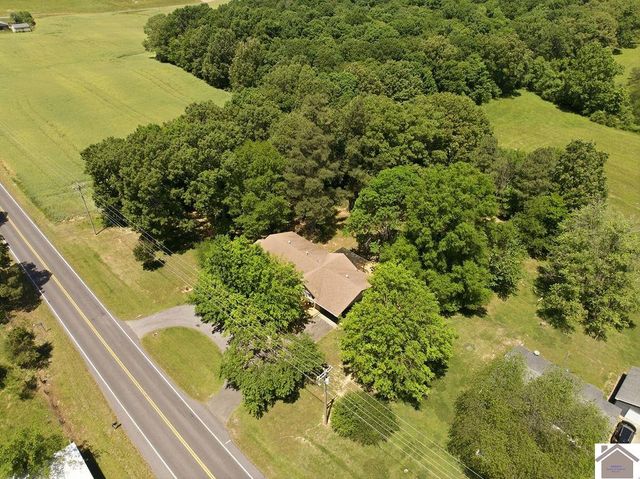 670 Brewers Highway, Hardin, KY 42048