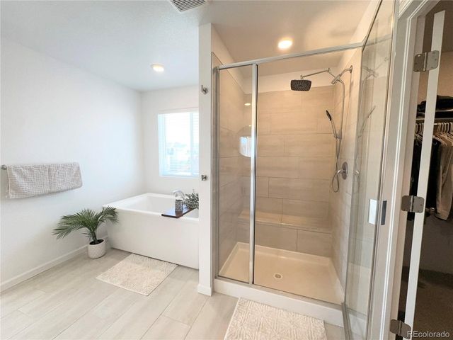 8812 Whiteclover St, Littleton, CO 80125