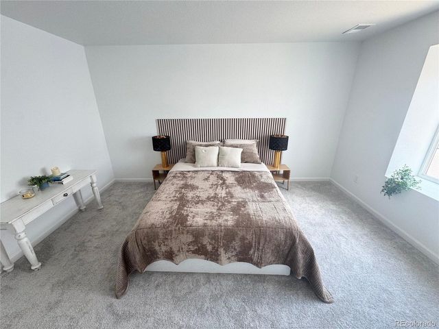 8812 Whiteclover St, Littleton, CO 80125