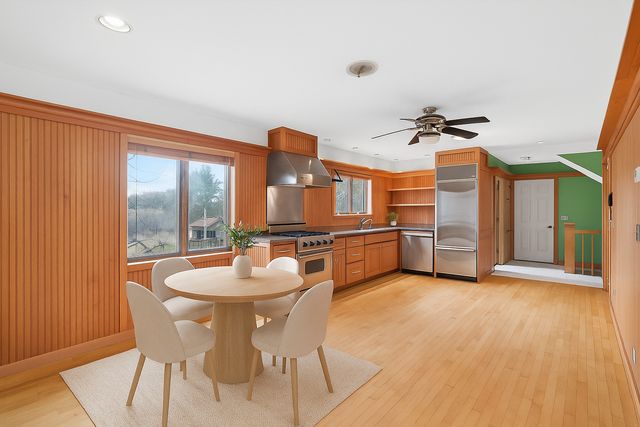 22521 Ironwood Road, Lakeville, MN 55044