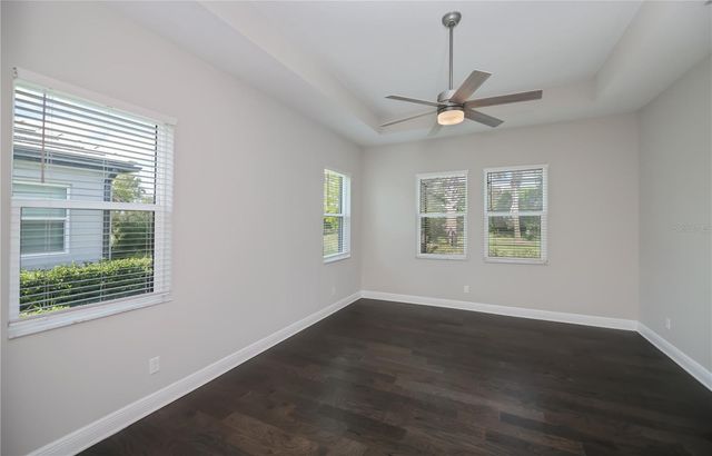 6137 LUNGO LAGO DRIVE, Sarasota, FL 34241