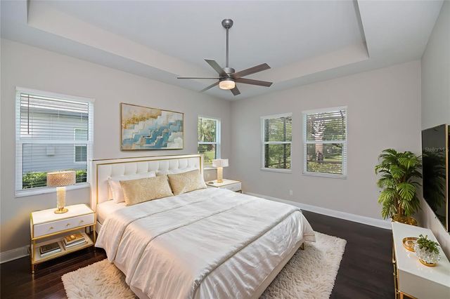 6137 LUNGO LAGO DRIVE, Sarasota, FL 34241