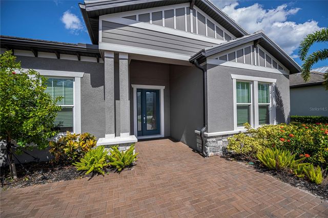 6137 LUNGO LAGO DRIVE, Sarasota, FL 34241