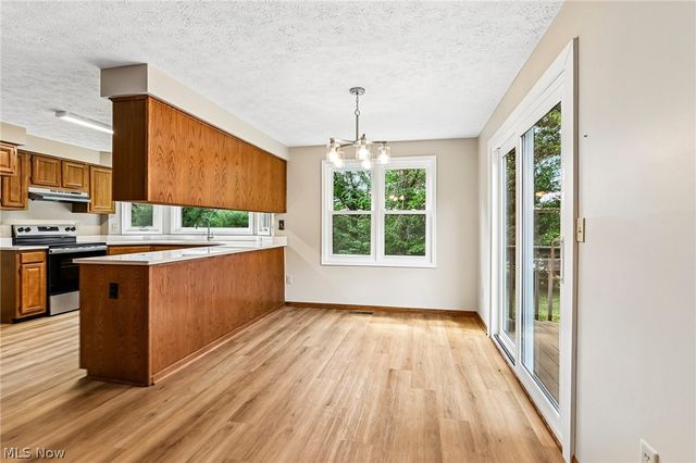 941 Karla Drive, Clinton, OH 44216