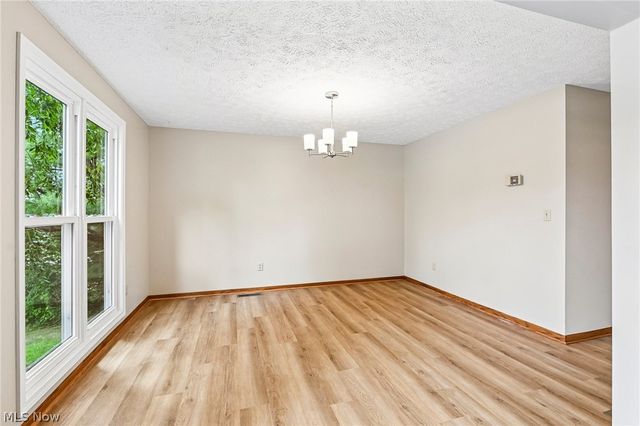 941 Karla Drive, Clinton, OH 44216
