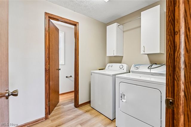 941 Karla Drive, Clinton, OH 44216