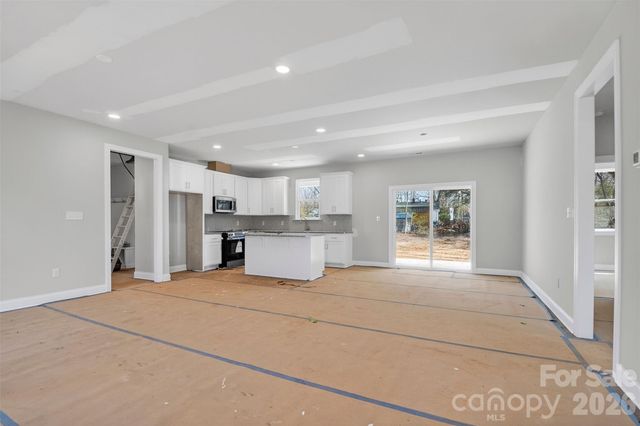 413 Dogwood Lane, Statesville, NC 28625