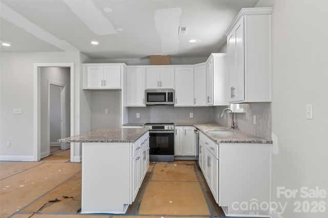 413 Dogwood Lane, Statesville, NC 28625