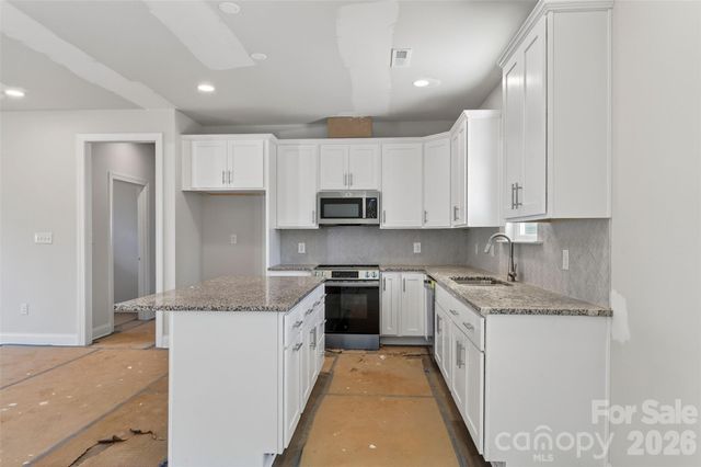 413 Dogwood Lane, Statesville, NC 28625