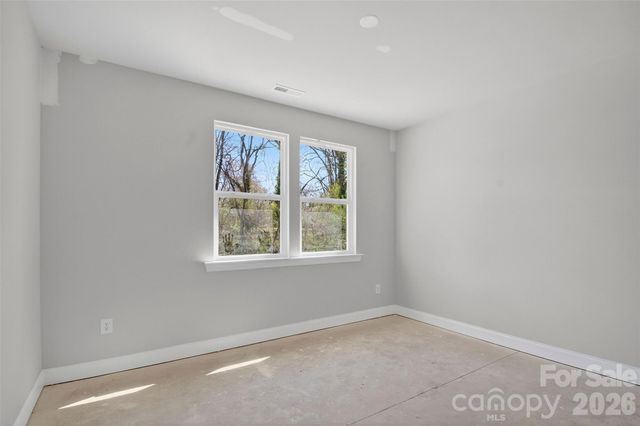 413 Dogwood Lane, Statesville, NC 28625