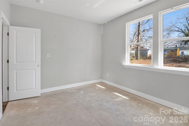 413 Dogwood Lane, Statesville, NC 28625