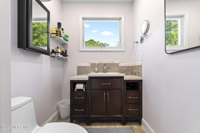 124 Pine Street, Toms River, NJ 08753