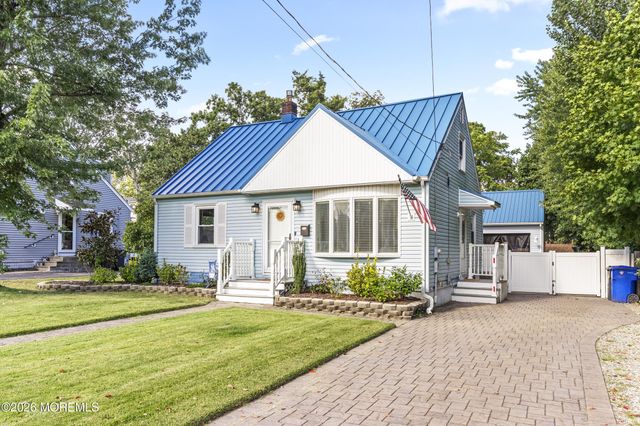 124 Pine Street, Toms River, NJ 08753