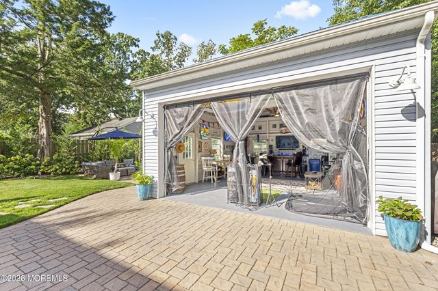 124 Pine Street, Toms River, NJ 08753