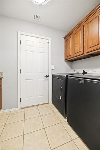 1406 Latisha Lane, Siloam Springs, AR 72761
