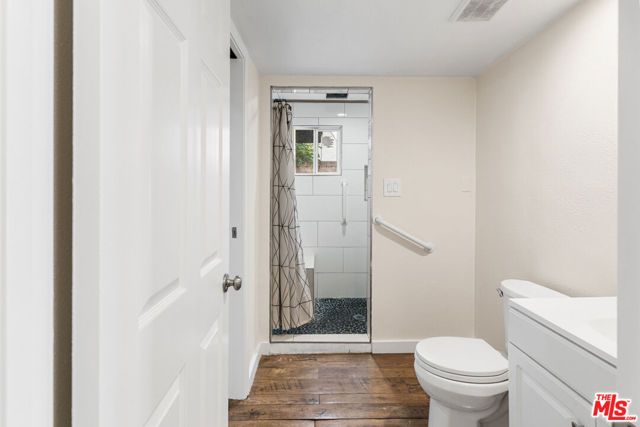 9200 Wystone Avenue, Northridge (los Angeles), CA 91324